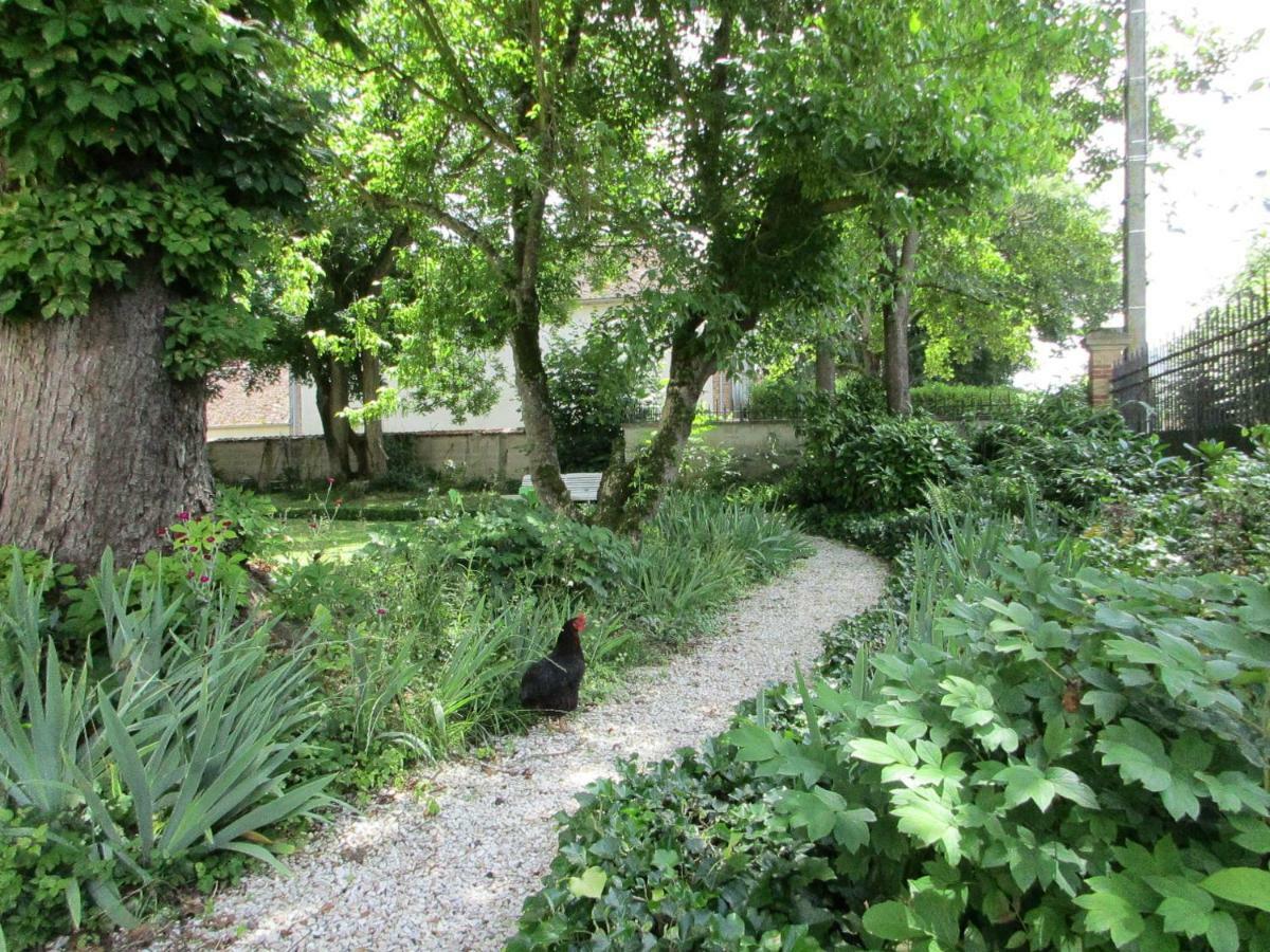 Villa Maziere Bourbon Conti Courlon-sur-Yonne Exterior photo
